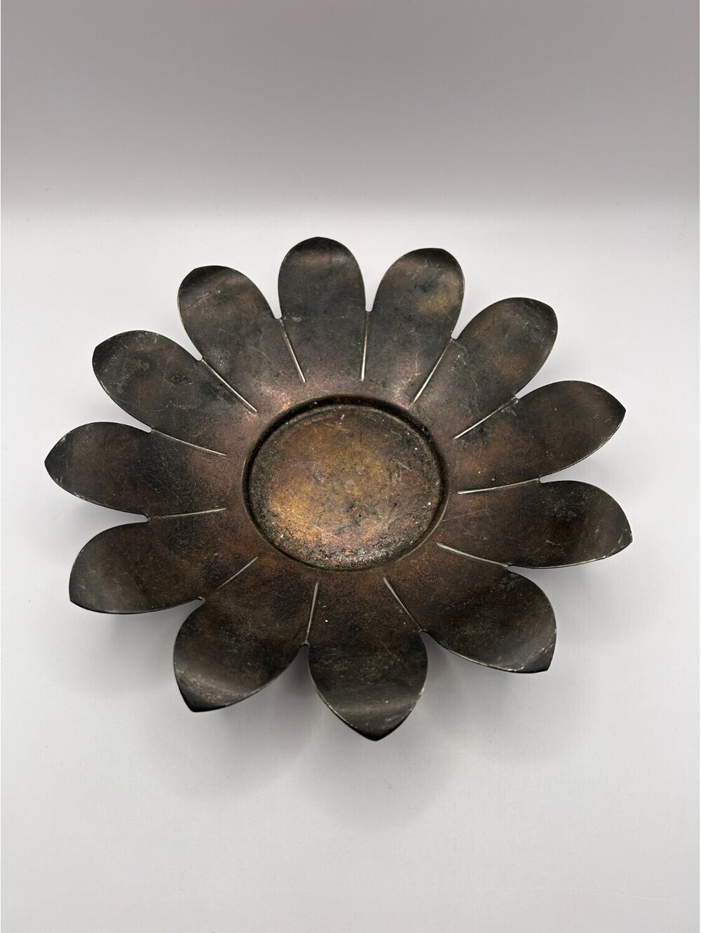 Vintage Mid Century Metal Flower Petal Catchall Dish Trinket Bowl 20.3 cm